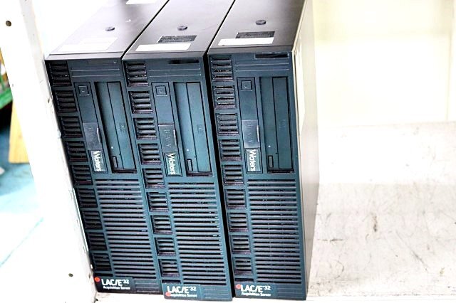 Total of 19 Units Waters LAC/E32 DELL D01D + System Model 526 Import Server [o1209706052]
