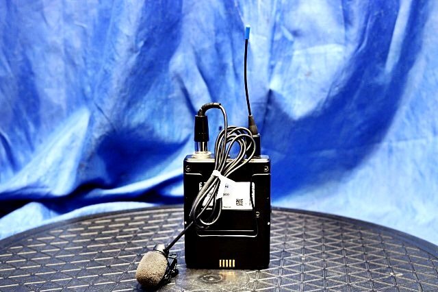 Shure ULXD1-JB Wireless Bodypack Transmitter 806-810MHz [s1210064032]