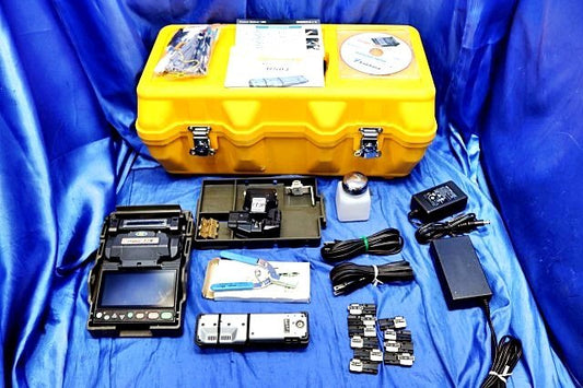 Fujikura CT-30 Fusion Splicer with Various Holders and Manual [x1211661437]