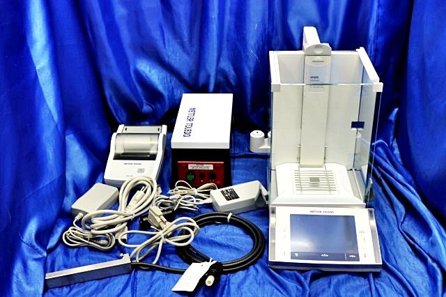 METTLER TOLEDO XP205DR Analytical Balance with Ionizer and Printer RS-P25 [c1212908469]