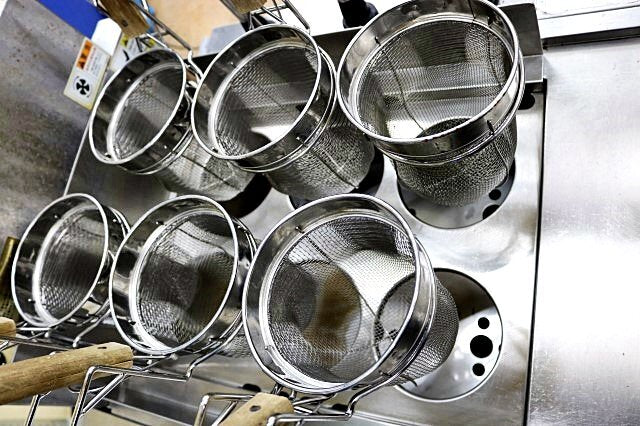Taniko TGUS-50AL Boiled Noodle Machine LP Gas [x1213491202]