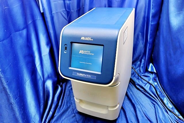 Applied Biosystems Real-Time PCR Analyzer Step One Plus Real-Time PCR System [w1213598839]