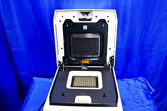 BIO-RAD CFX96 Touch Real-time PCR Analysis System [e1219182110]