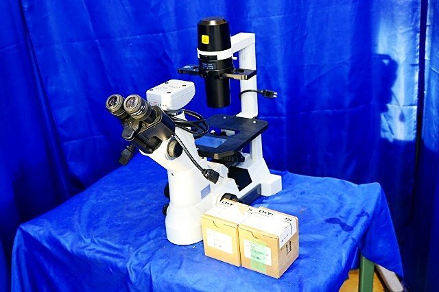Nikon ECLIPSE TS100 Inverted Microscope with Objective Lens x 3 and Pixelink PL-A642 [t1219522509]