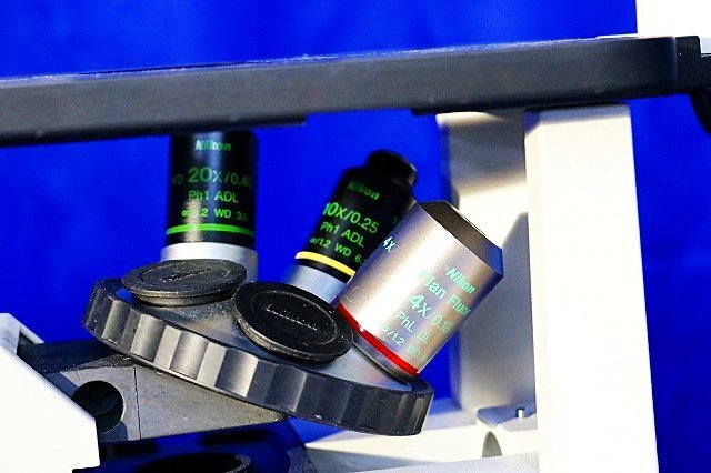 Nikon ECLIPSE TS100 Inverted Microscope with Objective Lens x 3 and Pixelink PL-A642 [t1219522509]