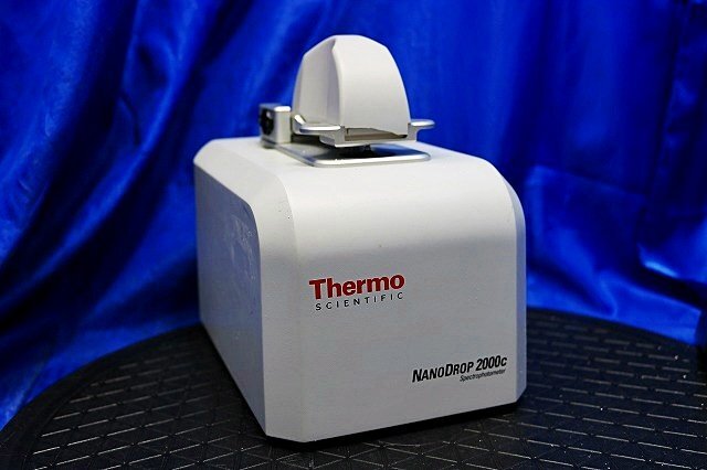 Thermo Scientific NanoDrop 2000 Spectrophotometer [h1219515534]