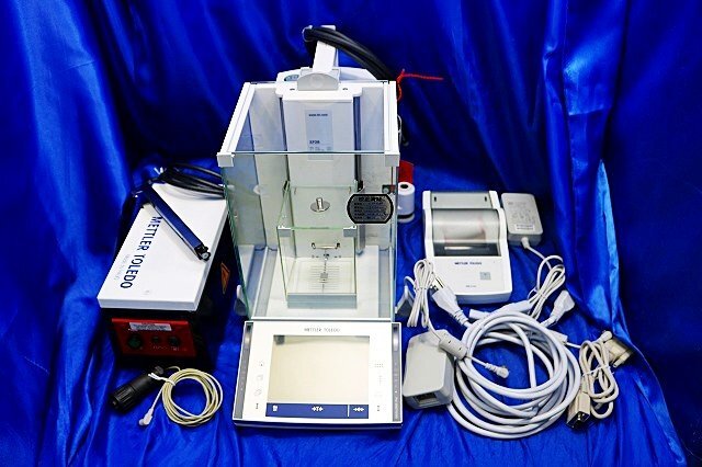 METTLER TOLEDO XP26V Micro Electronic Balance with Ionizer and Printer RS-P25 [v1219604635]