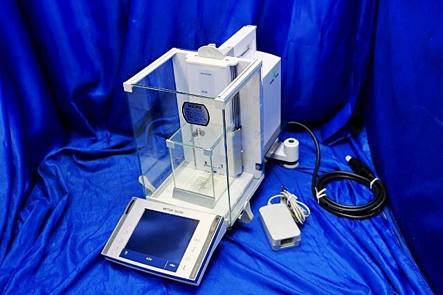 METTLER TOLEDO XP26V Micro Electronic Balance with Ionizer and Printer BT-P42 [d1219604435]