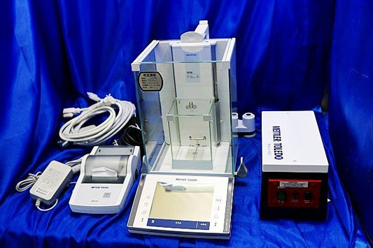METTLER TOLEDO XP Micro Electronic Balance XP26V with Ionizer and Printer RS-P25 [k1219598948]