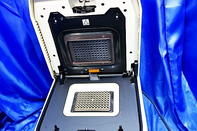 BIO-RAD CFX96 Touch Deep Well Real-time PCR Analysis System with Manual & Software [h1220372401]