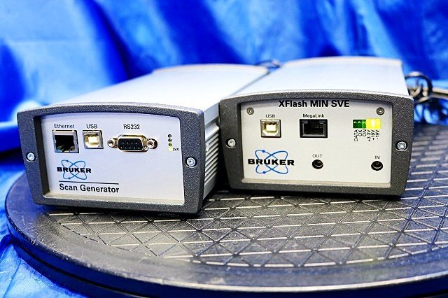 Bruker Scan Generator and Min-SVE 2107 Unit for SEM/EDS [o1225962770]