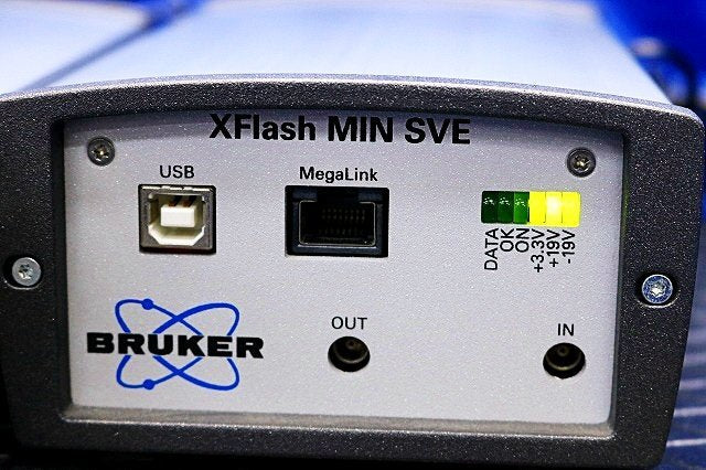 Bruker Scan Generator and Min-SVE 2107 Unit for SEM/EDS [o1225962770]