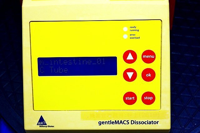 Miltenyi Biotec gentleMACS Octo Dissociator with Heaters Environmental Measuring Instrument L465×W285×H185mm 11kg 20-4000rpm [g1226919576]