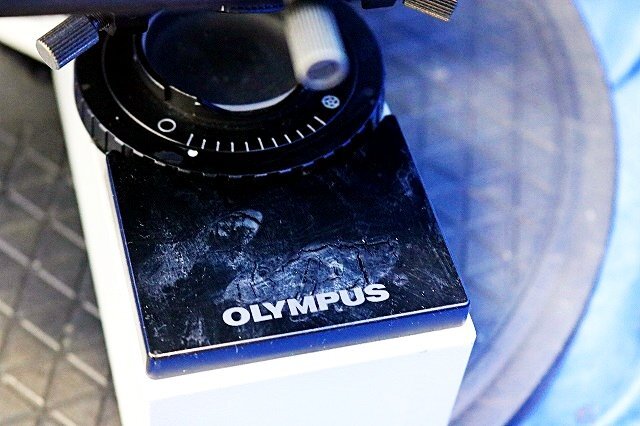 OLYMPUS BX50-F4 Fluorescence Upright Microscope with 4 Objective Lenses (as-is) [q1227226366]