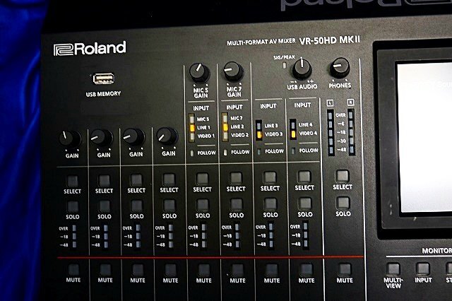 Roland VR-50HD MK2 AV Mixer Switcher [c1228039524]