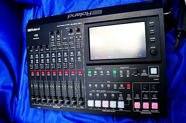 Roland VR-50HD MK2 AV Mixer Switcher [w1228037328]