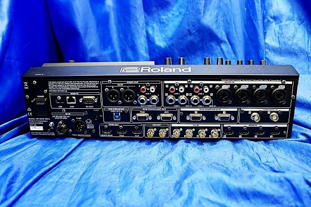 Roland VR-50HD MK2 AV Mixer Switcher [c1228039524]