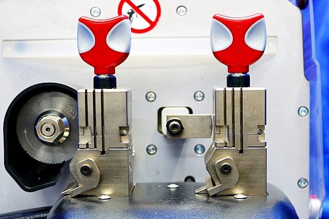 Keyline Ninja Electronic Key Cutting Machine [r1228366822]
