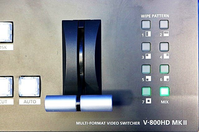 Roland V-800HD MK II Multi-Format Video Switcher [p1230857411]