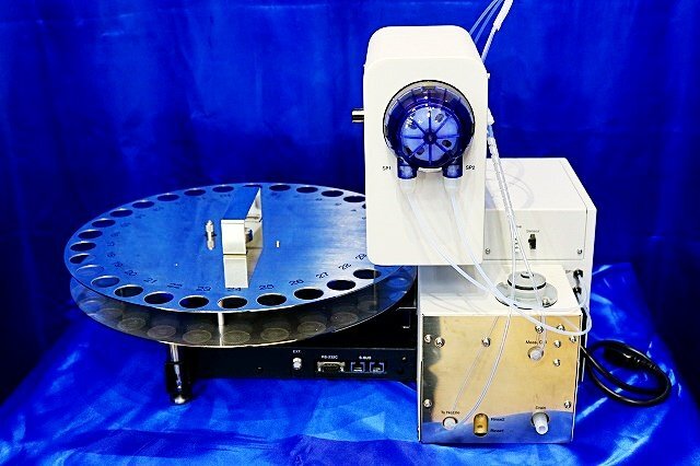 KEM CHD-502N Multi-Sample Changer with Turntable 582mm x 445mm x 392mm [f1231416802]