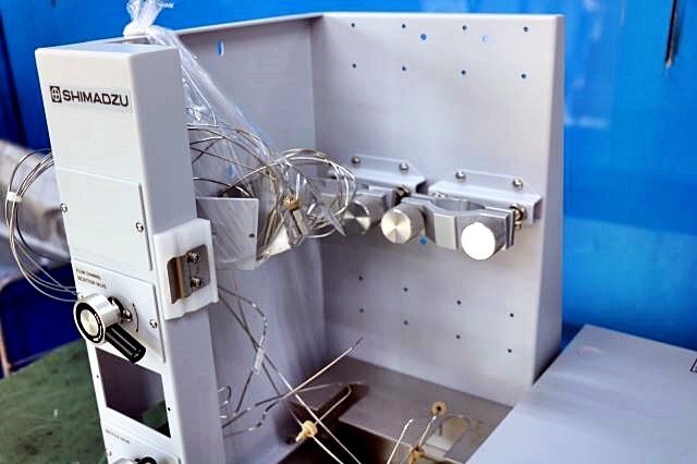 Shimadzu CBM-20A System Controller FRC-10A Fraction Collector LC-8A Liquid Chromatograph [k1232365468]