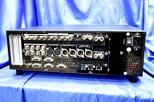 Sony XDS-PD2000 XDCAM Professional Media Station [n1232807787]
