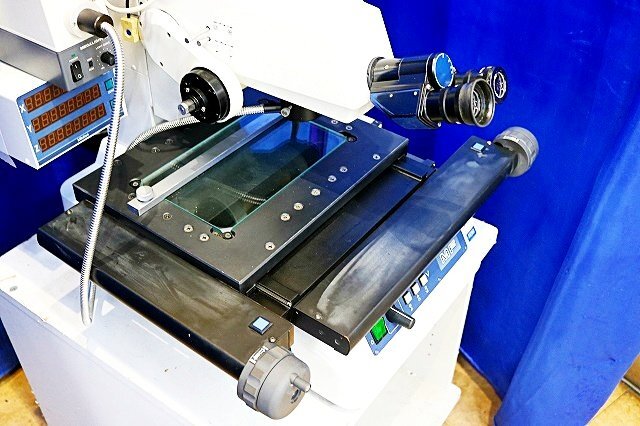 Mitutoyo MF-A1020H Measuring Microscope [t1232934150]
