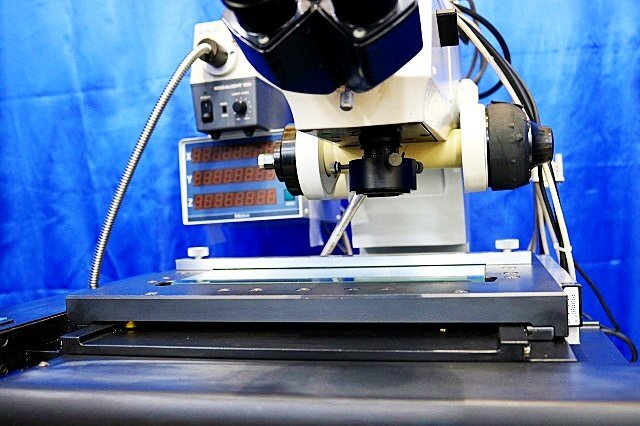 Mitutoyo MF-A1020H Measuring Microscope [t1232934150]
