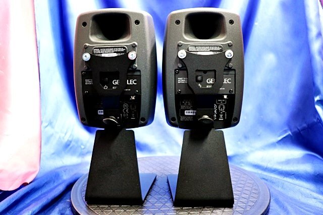 Genelec 8330A Studio Monitor Speaker Pair with Stands [o1233079354]
