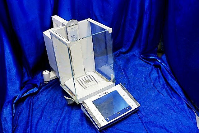 Mettler Toledo XP205DRV Semi-Micro Balance with RS-P25 Printer [u1236956358]