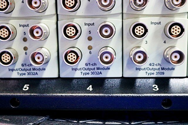 Bruel & Kjaer 3560-D PULSE Sound and Vibration Analysis System [w1236942698]