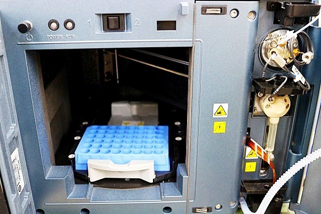 Waters ACQUITY UPLC I-Class UHPLC System BSM x2 SM-FTN CM [m1237343951]
