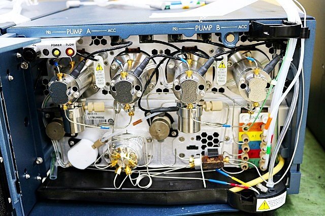 Waters ACQUITY UPLC I-Class UHPLC System BSM x2 SM-FTN CM [m1237343951]