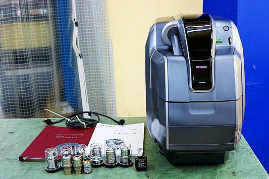 Keyence BZ-9000 BIOREVO Fluorescence Microscope with 11 Nikon Objectives [c1241351559]