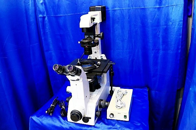 Nikon Eclipse TE300 Inverted Microscope with 2 Objectives [w1241344213]