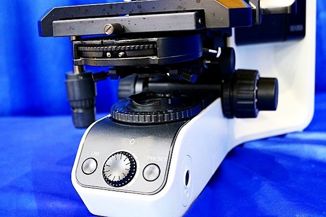 Olympus BX53F2 System Microscope with DP23 Camera and 4 UPlanAp Objectives [b1241340712]