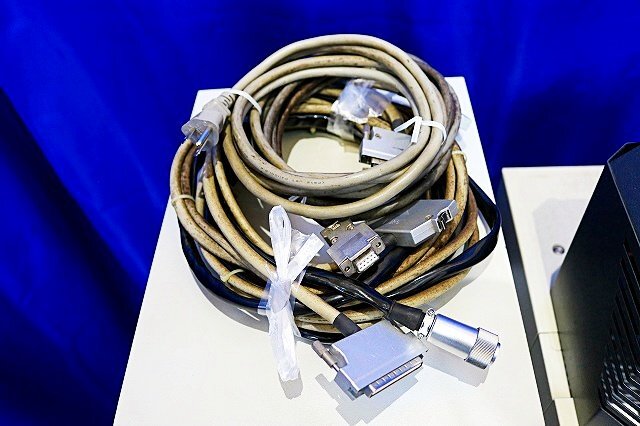 Bruker TG-DTA2000SA MTC1000SA Thermal Analysis System with TAPS3000S Software [k1241502451]