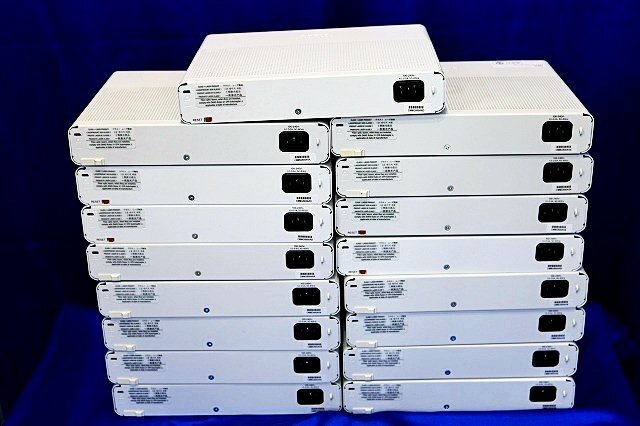 CISCO Catalyst 2960C-8TC-L Compact L2 Switch 17 pcs [e1242184504]