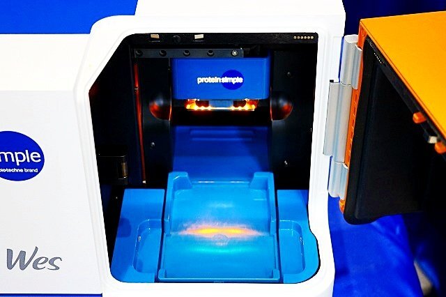 ProteinSimple Wes Automated Western Blotting System Protein Analyzer 360mm x 430mm x 540mm 26kg [t1242881265]