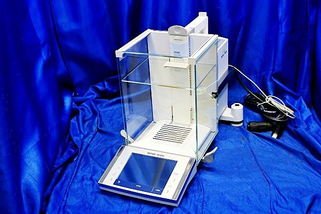 Mettler Toledo XPE205DRV Analytical Balance with Ionizer and RS-P25 Printer Set [s1244221706]