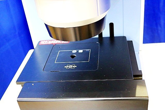 Bruker LUMOS FT-IR Microscope Spectrometer with Manual and Software [m1244685927]