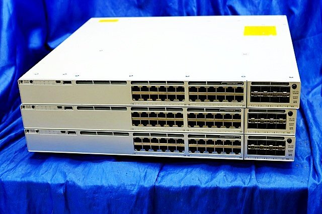 Cisco C9300-24T-A Network Switch 24 Ports 3 Units [d1246396169]