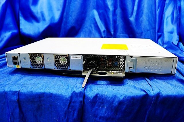Cisco C9200L-24P-4X-E Catalyst 9200L L3 Switch 24P PoE+ 10G [q1246378084]