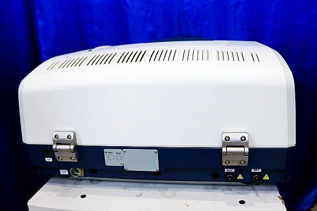 Hitachi U-4100 Spectrophotometer with Power Supply [t1248221269]