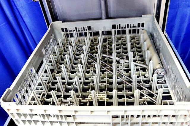 Japan Cleaning Machine SD82EA6 Dishwasher Compact Door Type Three-Phase 200V 50Hz [h1249210566]