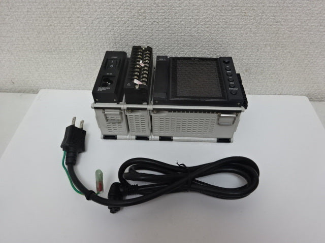 Keyence NR-U60 NR-TH08 NR-600 Data Acquisition System [e1054208413]