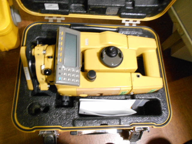 Topcon GTS-703 Total Station [n1066449161]