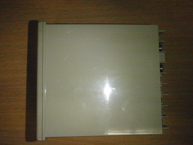CHINO C011-04 Digital Controller DB 500 [f1078332653]