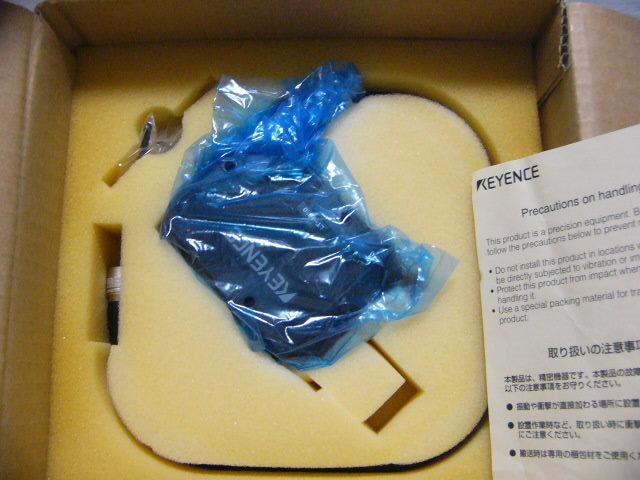 Keyence LT-9010 Laser Measuring Instrument Sensor Head 0.01μm Resolution [x1079963815]