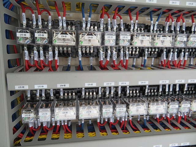 Keyence KV-7500 Control Panel with KV-SAD04 KV-B16XC KV-B16RC LY2 PCM-3012 MPPT Charge Controller [m1093884522]